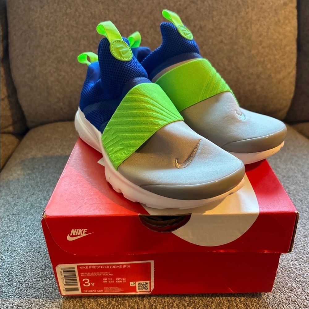 New Nike Kids Presto Extreme (PS) Blue and Neon Green Sneakers 3Y